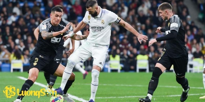 Phân tích chuyên sâu kèo trận đấu Elche CF vs Real Madrid